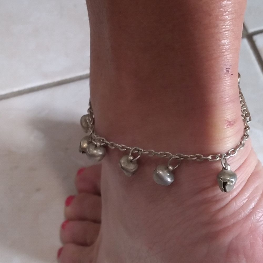 Classic Silver Anklet Or Ankle Bracelet With Dangling Beads